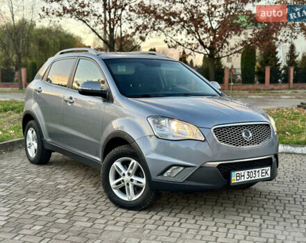 Серый Cанг Йонг Корандо, объемом двигателя 2 л и пробегом 147 тыс. км за 8350 $, фото 3 на Automoto.ua