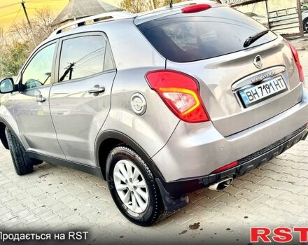 Сірий Cанг Йонг Korando, об'ємом двигуна 2 л та пробігом 130 тис. км за 9999 $, фото 5 на Automoto.ua