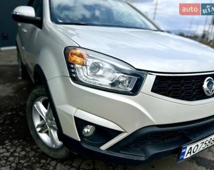 Серый Cанг Йонг Корандо, объемом двигателя 2 л и пробегом 160 тыс. км за 8900 $, фото 1 на Automoto.ua