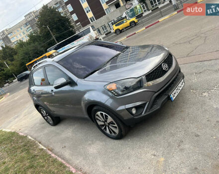 Серый Cанг Йонг Корандо, объемом двигателя 2 л и пробегом 80 тыс. км за 11999 $, фото 2 на Automoto.ua