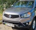 Сірий Cанг Йонг Korando, об'ємом двигуна 2 л та пробігом 100 тис. км за 11400 $, фото 1 на Automoto.ua