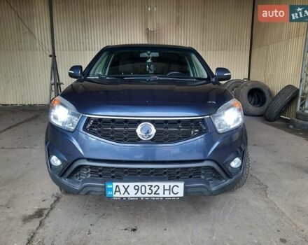 Серый Cанг Йонг Корандо, объемом двигателя 2 л и пробегом 204 тыс. км за 9500 $, фото 2 на Automoto.ua