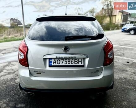 Серый Cанг Йонг Корандо, объемом двигателя 2 л и пробегом 160 тыс. км за 8900 $, фото 3 на Automoto.ua