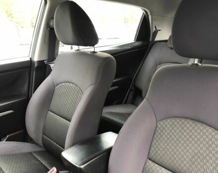 Серый Cанг Йонг Корандо, объемом двигателя 2 л и пробегом 83 тыс. км за 11450 $, фото 11 на Automoto.ua