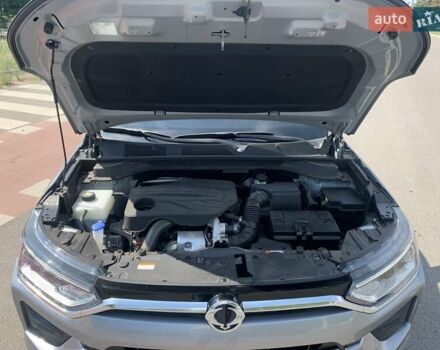 Сірий Cанг Йонг Korando, об'ємом двигуна 1.5 л та пробігом 5 тис. км за 21700 $, фото 22 на Automoto.ua
