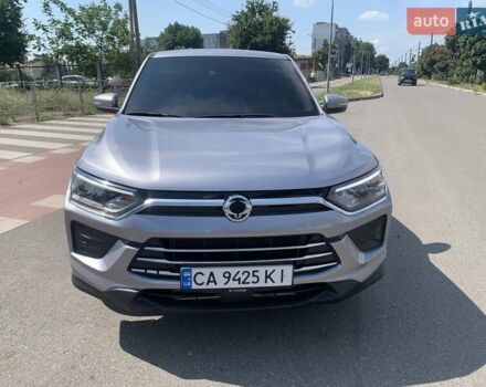 Сірий Cанг Йонг Korando, об'ємом двигуна 1.5 л та пробігом 5 тис. км за 21700 $, фото 2 на Automoto.ua