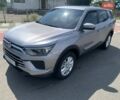 Сірий Cанг Йонг Korando, об'ємом двигуна 1.5 л та пробігом 5 тис. км за 21700 $, фото 1 на Automoto.ua