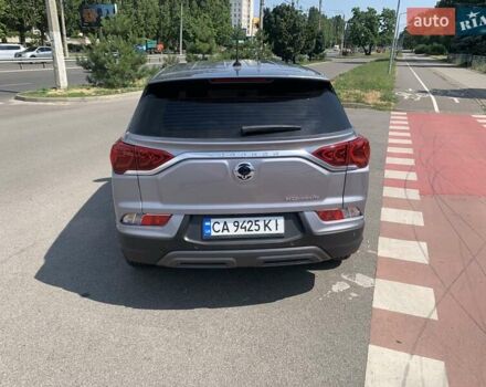 Сірий Cанг Йонг Korando, об'ємом двигуна 1.5 л та пробігом 5 тис. км за 21700 $, фото 5 на Automoto.ua