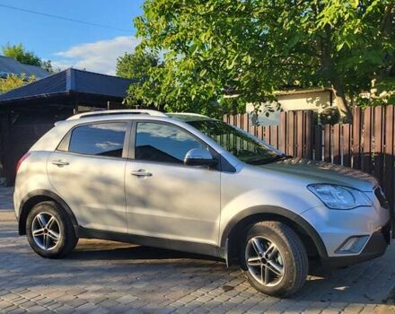 Сірий Cанг Йонг Korando, об'ємом двигуна 2 л та пробігом 170 тис. км за 8500 $, фото 1 на Automoto.ua