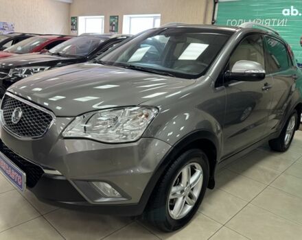 Сірий Cанг Йонг Korando, об'ємом двигуна 0 л та пробігом 132 тис. км за 8300 $, фото 1 на Automoto.ua