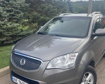 Сірий Cанг Йонг Korando, об'ємом двигуна 2 л та пробігом 240 тис. км за 7100 $, фото 1 на Automoto.ua