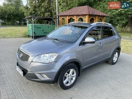 Сірий Cанг Йонг Korando, об'ємом двигуна 2 л та пробігом 163 тис. км за 7400 $, фото 1 на Automoto.ua