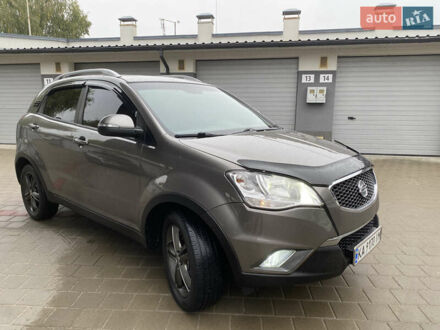 Серый Cанг Йонг Корандо, объемом двигателя 2 л и пробегом 219 тыс. км за 7250 $, фото 1 на Automoto.ua