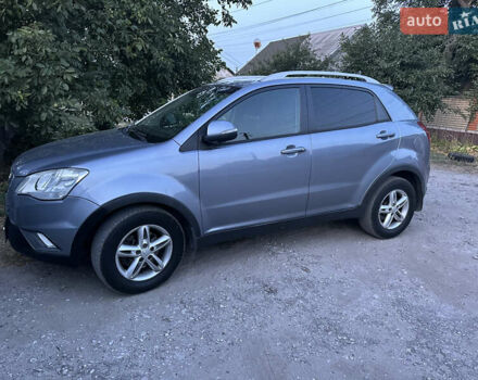 Сірий Cанг Йонг Korando, об'ємом двигуна 2 л та пробігом 170 тис. км за 8300 $, фото 1 на Automoto.ua
