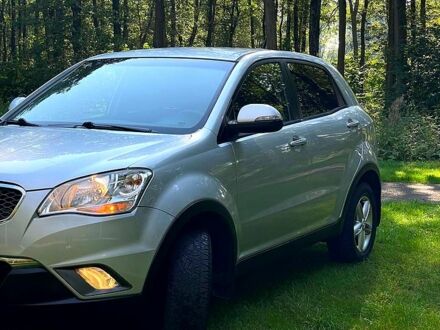 Cанг Йонг Korando 2011 у Дніпро (Дніпропетровську) на Automoto.ua Сірий Cанг Йонг Korando, об'ємом двигуна 2 л та пробігом 227 тис. км за 7700 $, фото 1 на Automoto.ua