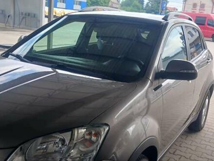 Cанг Йонг Корандо 2012 в Тернополе на Automoto.ua Серый Cанг Йонг Корандо, объемом двигателя 2 л и пробегом 143 тыс. км за 8950 $, фото 1 на Automoto.ua