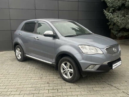 Сірий Cанг Йонг Korando, об'ємом двигуна 2 л та пробігом 182 тис. км за 7900 $, фото 1 на Automoto.ua