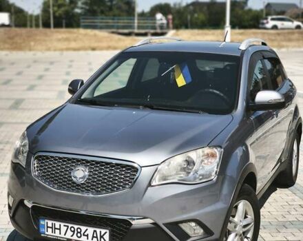 Сірий Cанг Йонг Korando, об'ємом двигуна 2 л та пробігом 165 тис. км за 10000 $, фото 1 на Automoto.ua