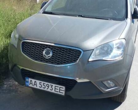 Серый Cанг Йонг Корандо, объемом двигателя 2 л и пробегом 161 тыс. км за 4700 $, фото 1 на Automoto.ua