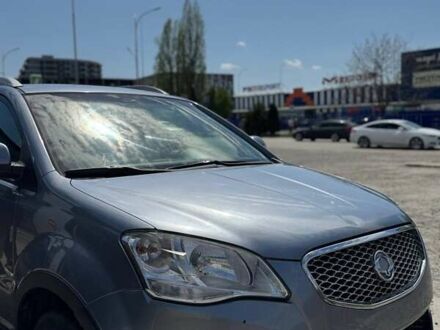 Серый Cанг Йонг Корандо, объемом двигателя 2 л и пробегом 162 тыс. км за 9000 $, фото 1 на Automoto.ua