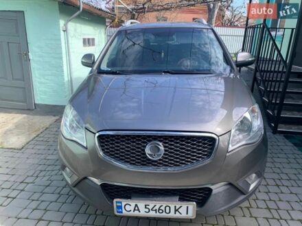 Сірий Cанг Йонг Korando, об'ємом двигуна 2 л та пробігом 154 тис. км за 8599 $, фото 1 на Automoto.ua