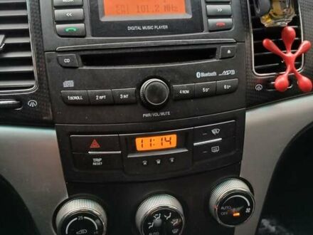 Серый Cанг Йонг Корандо, объемом двигателя 2 л и пробегом 204 тыс. км за 8200 $, фото 1 на Automoto.ua