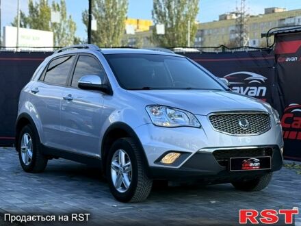 Серый Cанг Йонг Корандо, объемом двигателя 2 л и пробегом 77 тыс. км за 8999 $, фото 1 на Automoto.ua