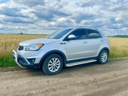 Серый Cанг Йонг Корандо, объемом двигателя 2 л и пробегом 125 тыс. км за 10000 $, фото 1 на Automoto.ua