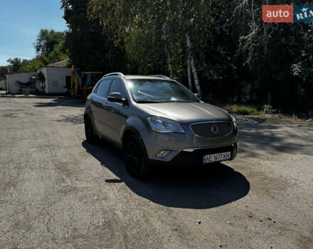 Сірий Cанг Йонг Korando, об'ємом двигуна 2 л та пробігом 175 тис. км за 8300 $, фото 1 на Automoto.ua