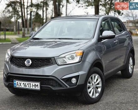 Серый Cанг Йонг Корандо, объемом двигателя 2 л и пробегом 99 тыс. км за 9500 $, фото 1 на Automoto.ua