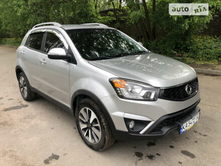 Сірий Cанг Йонг Korando, об'ємом двигуна 2 л та пробігом 115 тис. км за 9999 $, фото 1 на Automoto.ua