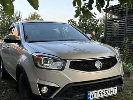 Cанг Йонг Korando 2014 у Києві на Automoto.ua Сірий Cанг Йонг Korando, об'ємом двигуна 2 л та пробігом 172 тис. км за 9900 $, фото 1 на Automoto.ua