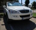 Белый Cанг Йонг Кирон, объемом двигателя 2 л и пробегом 168 тыс. км за 8999 $, фото 1 на Automoto.ua