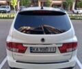 Белый Cанг Йонг Кирон, объемом двигателя 2 л и пробегом 138 тыс. км за 7600 $, фото 5 на Automoto.ua