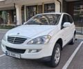 Белый Cанг Йонг Кирон, объемом двигателя 2 л и пробегом 138 тыс. км за 7600 $, фото 1 на Automoto.ua