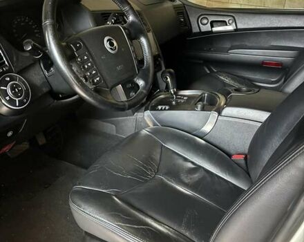 Белый Cанг Йонг Кирон, объемом двигателя 2 л и пробегом 140 тыс. км за 7500 $, фото 3 на Automoto.ua