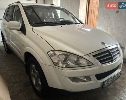 Белый Cанг Йонг Кирон, объемом двигателя 2 л и пробегом 140 тыс. км за 7500 $, фото 6 на Automoto.ua