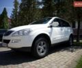 Белый Cанг Йонг Кирон, объемом двигателя 2 л и пробегом 168 тыс. км за 8999 $, фото 5 на Automoto.ua