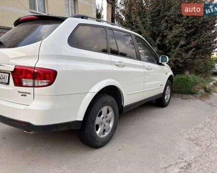 Білий Cанг Йонг Kyron, об'ємом двигуна 2 л та пробігом 39 тис. км за 13000 $, фото 2 на Automoto.ua