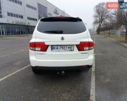 Белый Cанг Йонг Кирон, объемом двигателя 2 л и пробегом 150 тыс. км за 8000 $, фото 9 на Automoto.ua