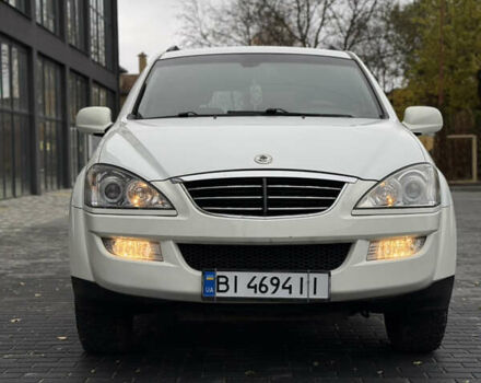 Белый Cанг Йонг Кирон, объемом двигателя 2 л и пробегом 180 тыс. км за 9500 $, фото 13 на Automoto.ua