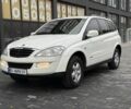 Cанг Йонг Kyron 2014 у Києві на Automoto.ua Білий Cанг Йонг Kyron, об'ємом двигуна 2 л та пробігом 180 тис. км за 9500 $, фото 1 на Automoto.ua