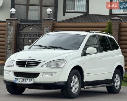 Білий Cанг Йонг Kyron, об'ємом двигуна 2 л та пробігом 300 тис. км за 7500 $, фото 4 на Automoto.ua