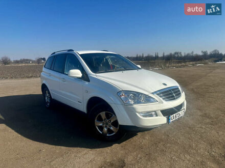 Cанг Йонг Кирон 2009 в Умани на Automoto.ua Белый Cанг Йонг Кирон, объемом двигателя 2.3 л и пробегом 125 тыс. км за 6500 $, фото 1 на Automoto.ua