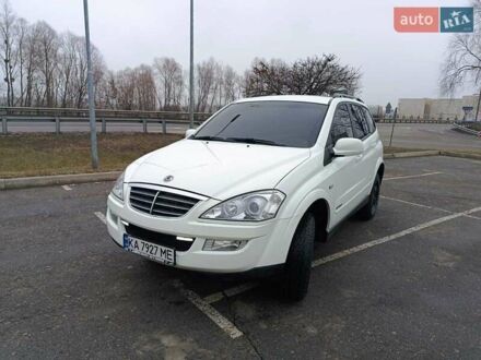 Cанг Йонг Kyron 2013 у Києві на Automoto.ua Білий Cанг Йонг Kyron, об'ємом двигуна 2 л та пробігом 150 тис. км за 8200 $, фото 1 на Automoto.ua
