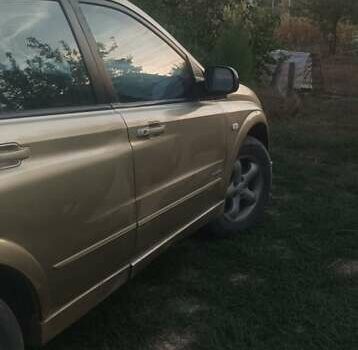 Бежевий Cанг Йонг Kyron, об'ємом двигуна 2 л та пробігом 220 тис. км за 4700 $, фото 7 на Automoto.ua