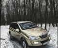 Cанг Йонг Kyron 2008 у Тернополі на Automoto.ua Бежевий Cанг Йонг Kyron, об'ємом двигуна 2 л та пробігом 205 тис. км за 8200 $, фото 8 на Automoto.ua