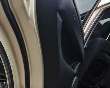 Бежевый Cанг Йонг Кирон, объемом двигателя 2 л и пробегом 221 тыс. км за 7500 $, фото 17 на Automoto.ua