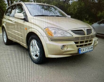 Бежевый Cанг Йонг Кирон, объемом двигателя 2 л и пробегом 201 тыс. км за 5999 $, фото 1 на Automoto.ua