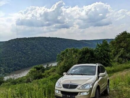 Cанг Йонг Кирон 2008 в Тернополе на Automoto.ua Бежевый Cанг Йонг Кирон, объемом двигателя 2 л и пробегом 205 тыс. км за 8200 $, фото 1 на Automoto.ua